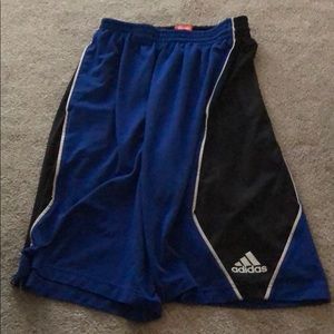 Men’s basketball adidas shorts!